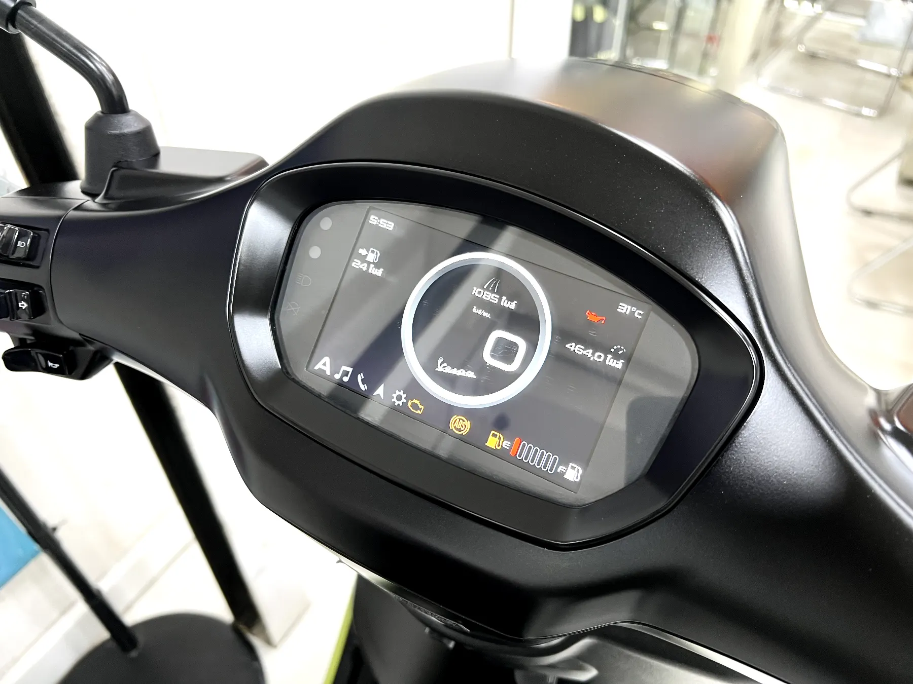 Vespa SPRINT TECH 150 i-Get ABS gallery image 4