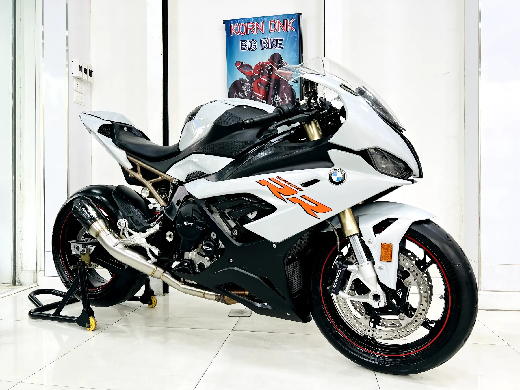BMW S1000RR
