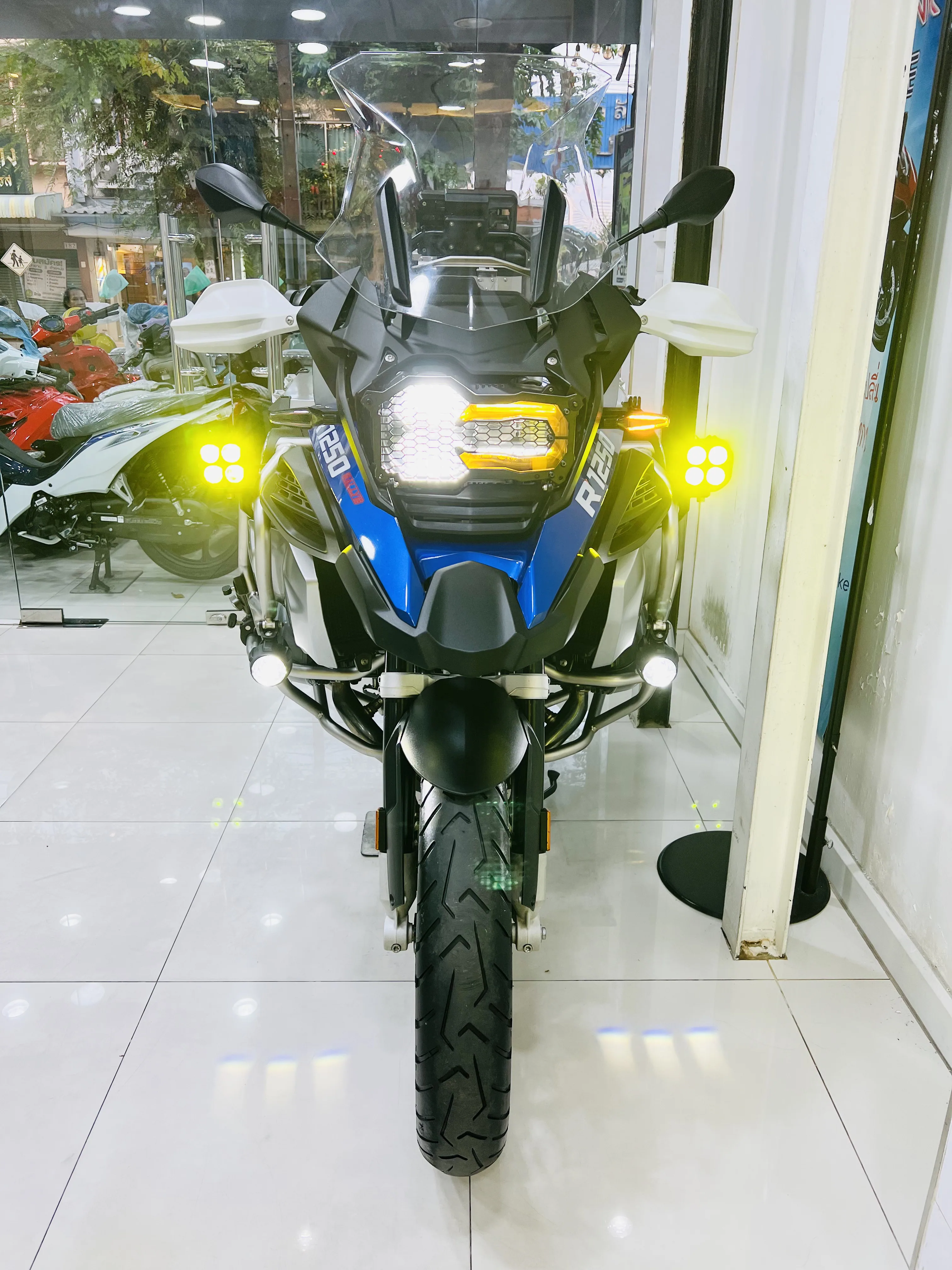 BMW R1250 GSA ADVENTURE RALLY (NORMAL) gallery image 5