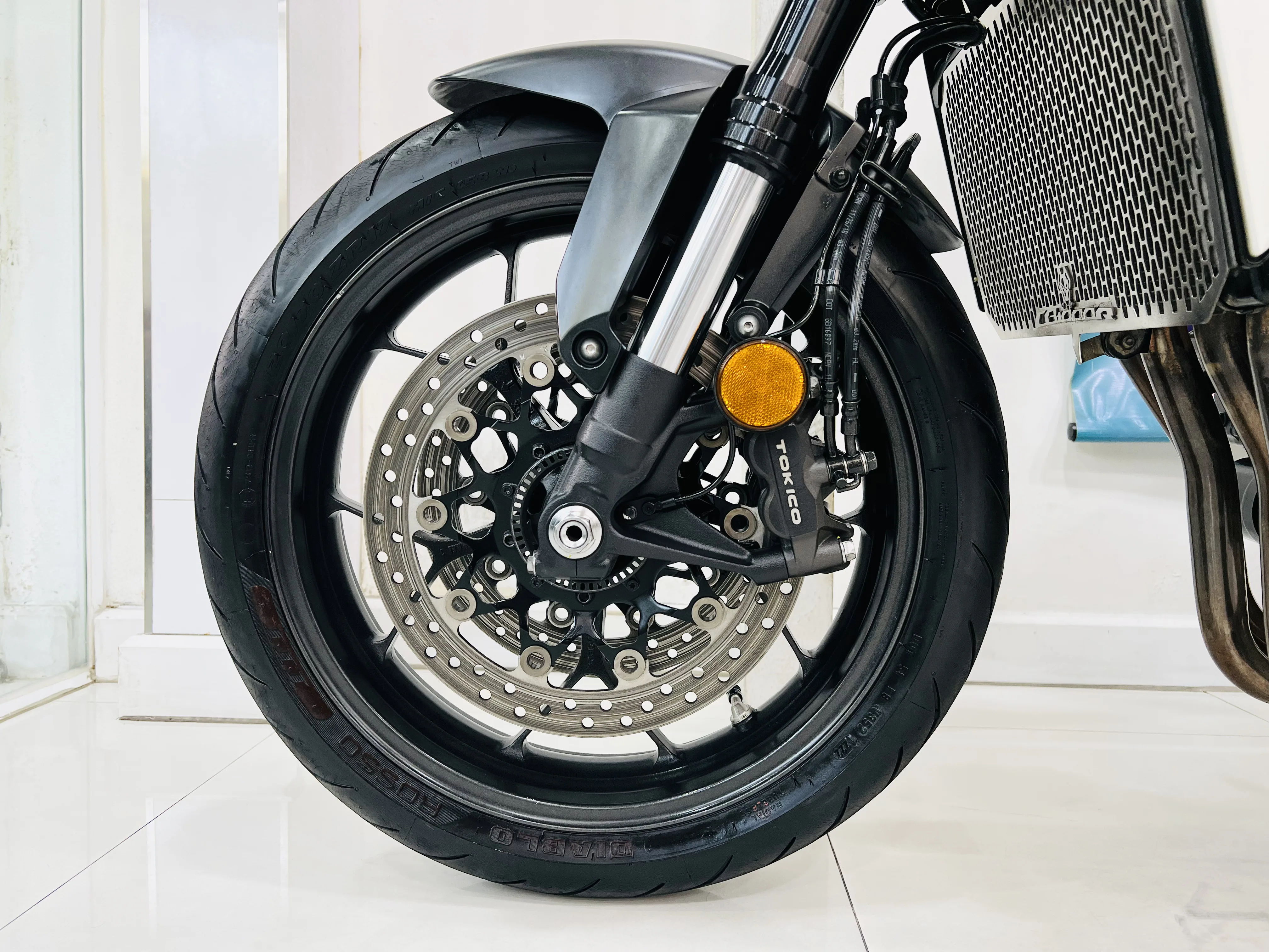 Honda CB1000R gallery image 3