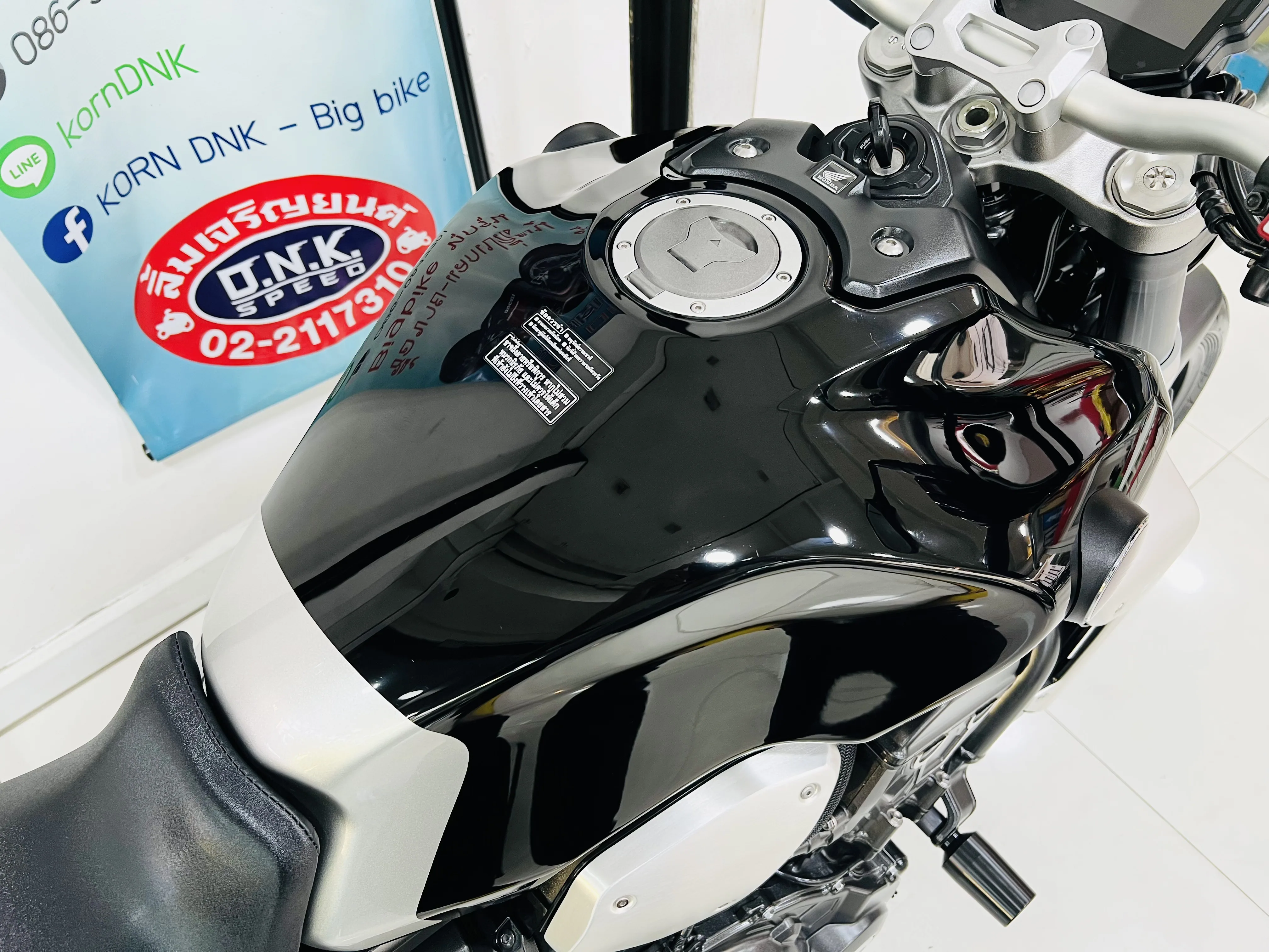 Honda CB1000R gallery image 5