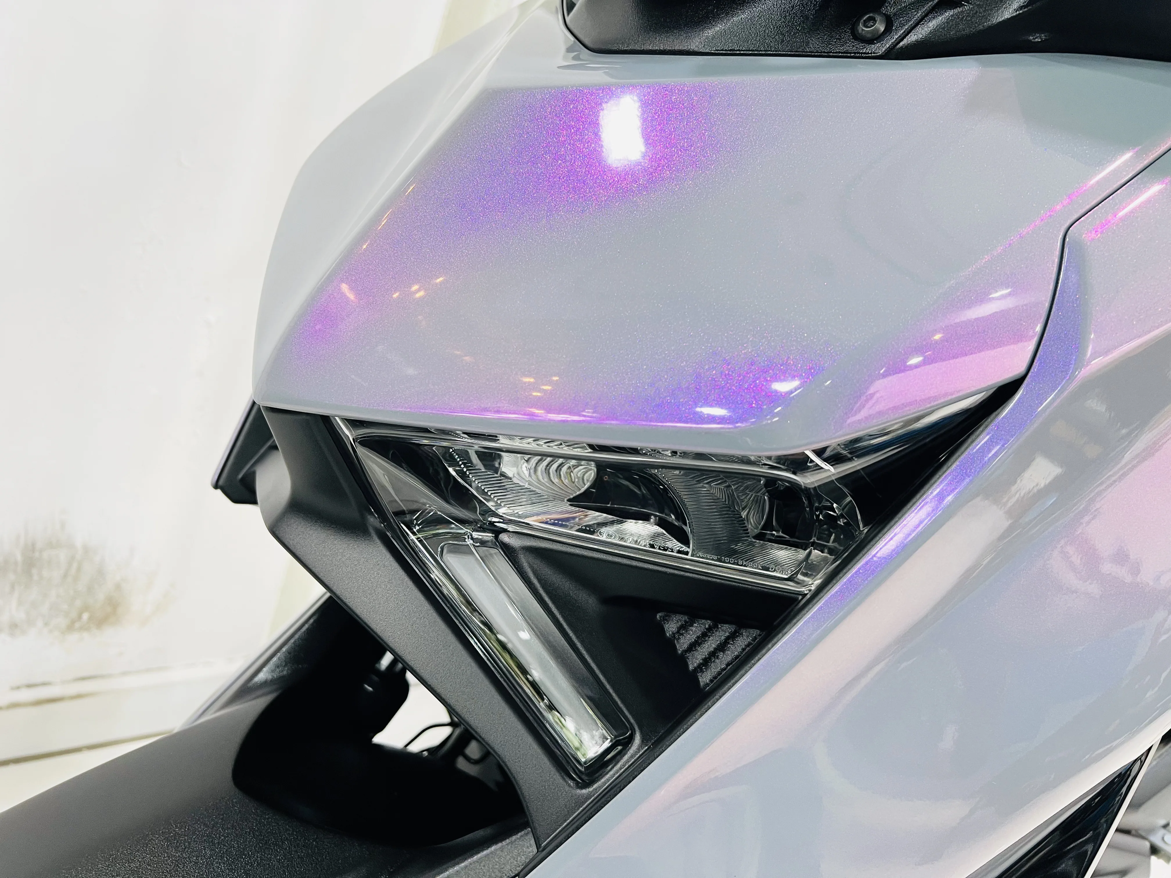 Yamaha X-MAX 300 ABS gallery image 4
