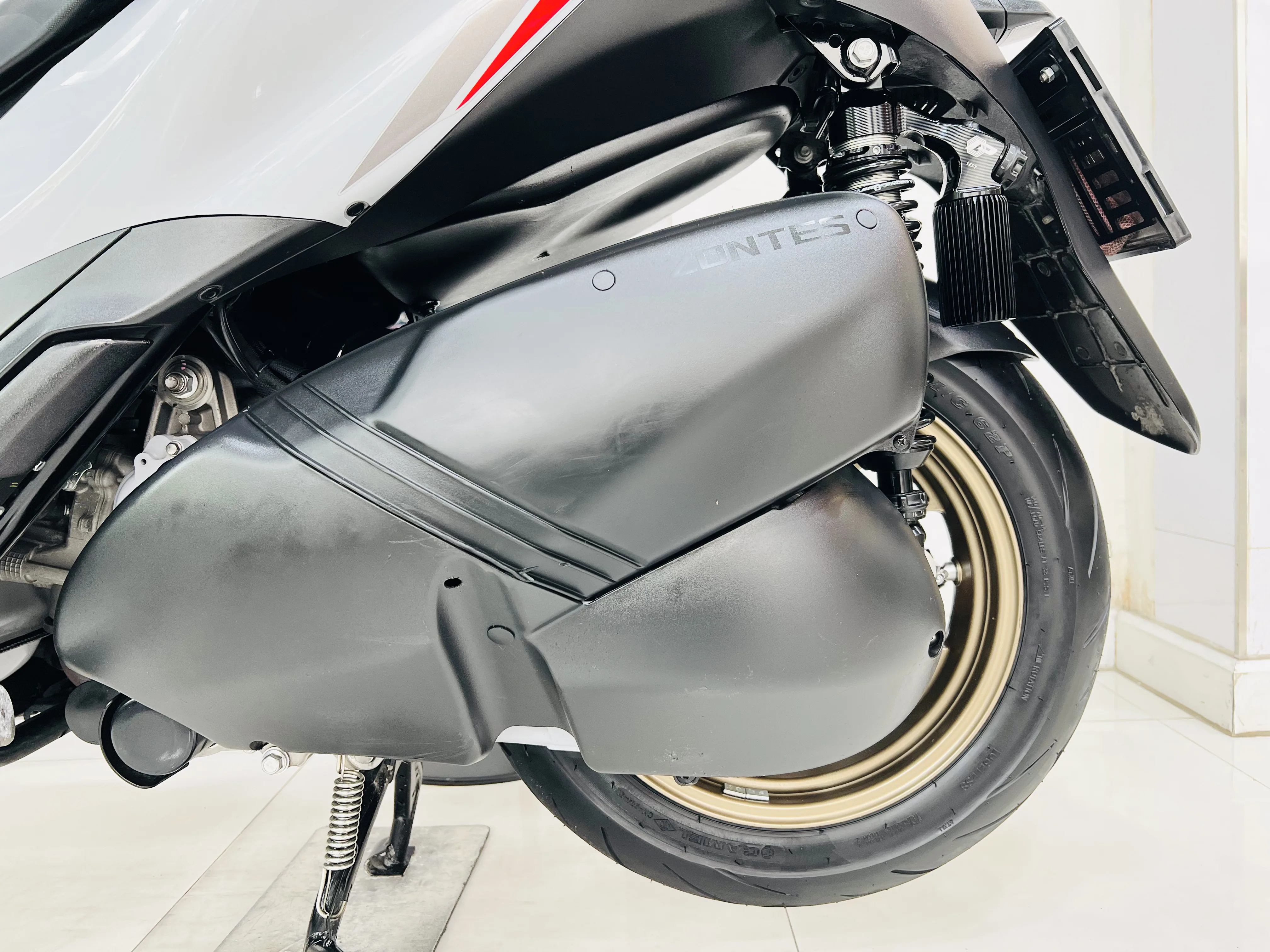 Zontes 350E ABS gallery image 5