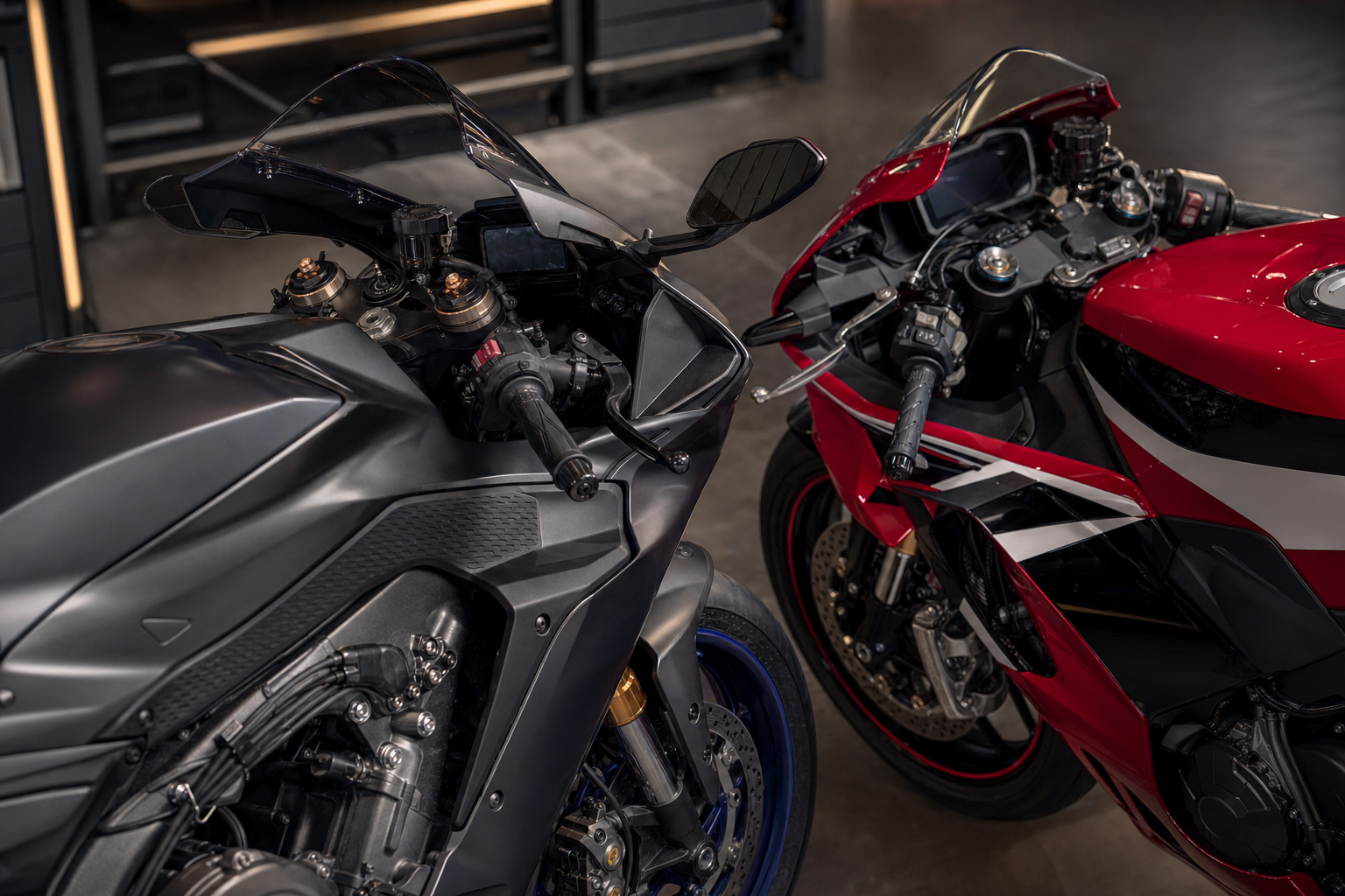 Yamaha YZF-R6 and Honda CBR600RR cockpit brake and fairing detail for 600cc supersport provenance